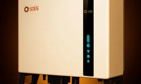 Hoe werkt een thuisbatterij samen met Micro Omvormers?